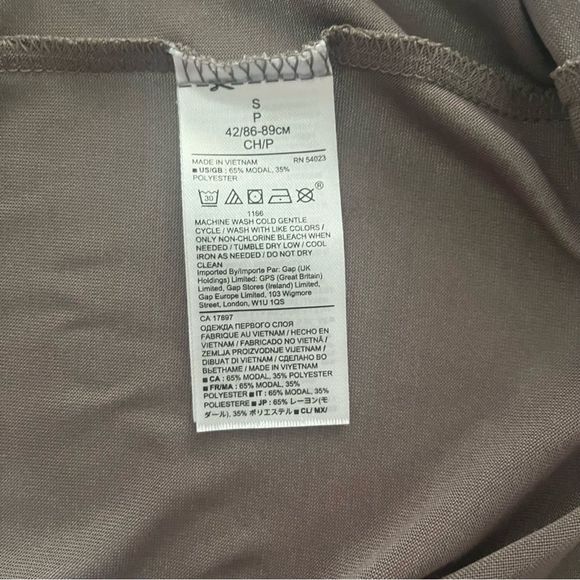 BANANA REPUBLIC LONG SLEEVE SILKY SOFT SHIRT | KHAKI GREEN | SIZE SMALL - Picture 8 of 8